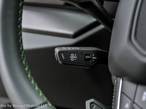 Used 2024 Lamborghini Urus S image 41