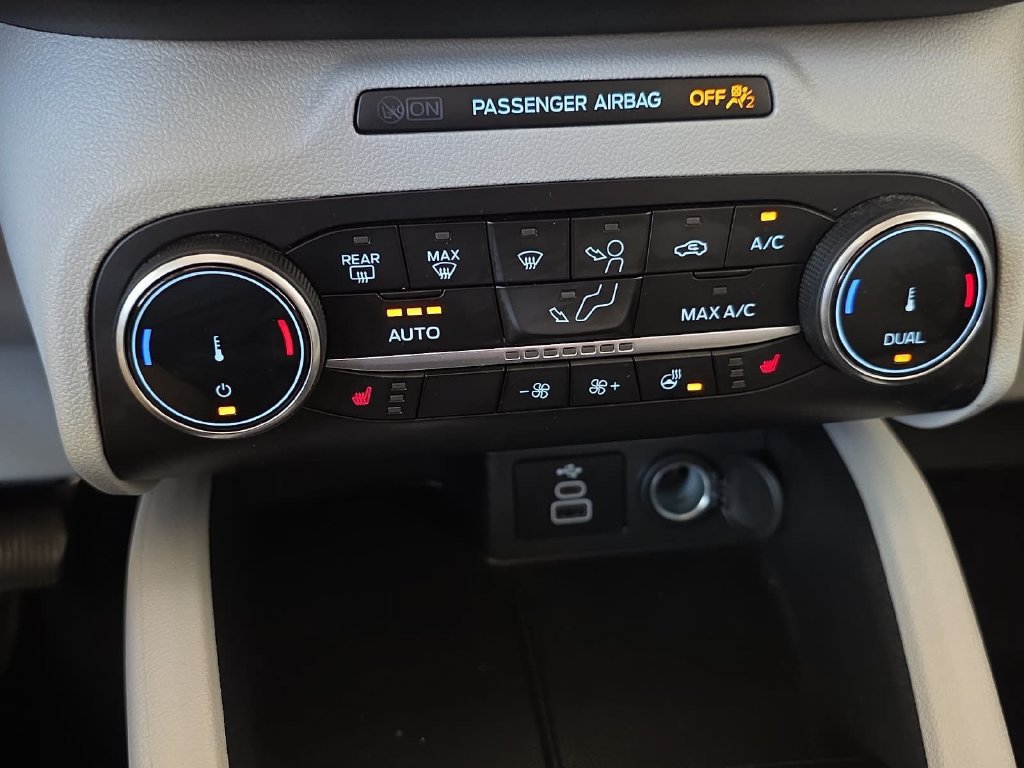 Used 2024 Ford Escape Active w/ Cold Weather Package FWD image 24