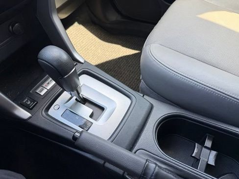Used 2015 Subaru Forester 2.5i Limited w/ Protection Package #2 AWD/4WD image 17