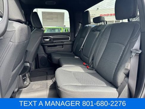 New 2026 RAM 2500 Big Horn AWD/4WD image 26