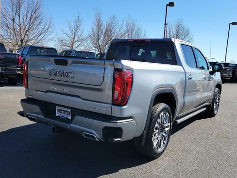 Used 2024 GMC Sierra 1500 Denali Ultimate AWD/4WD image 3