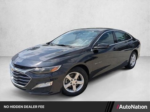 Used 2023 Chevrolet Malibu LT FWD image 1