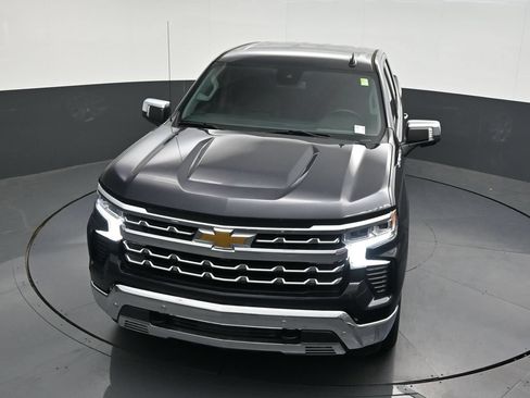 Used 2023 Chevrolet Silverado 1500 LTZ RWD image 22