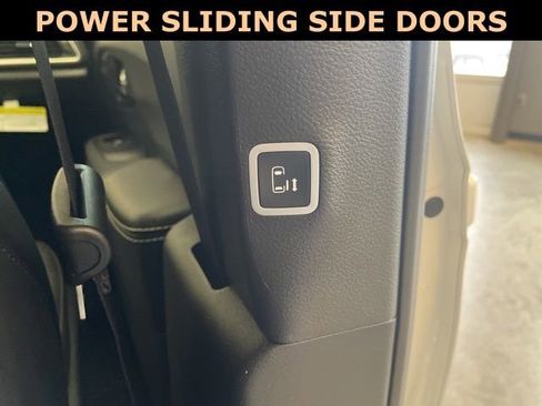 New 2026 Chrysler Pacifica Select w/ S Appearance Package image 34