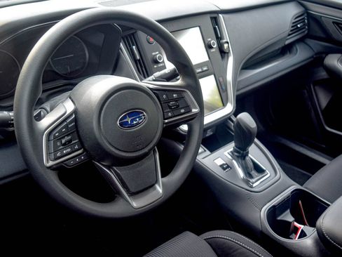 Used 2024 Subaru Legacy AWD/4WD image 11