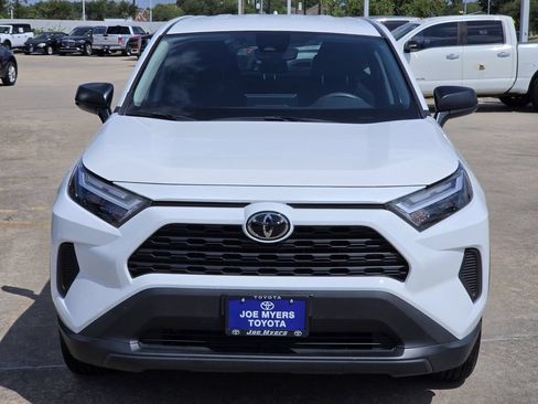 Used 2024 Toyota RAV4 LE FWD image 3