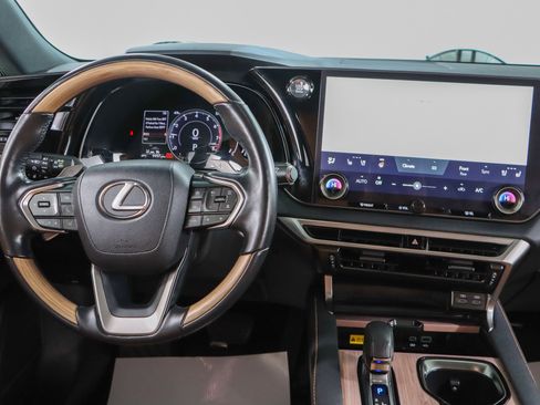 Used 2023 Lexus RX 350 FWD image 17