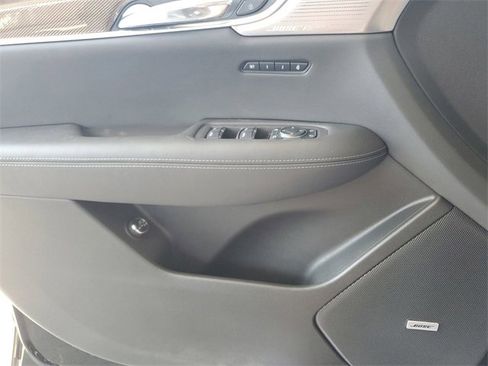 New 2025 Cadillac XT6 Sport w/ Platinum Package image 15