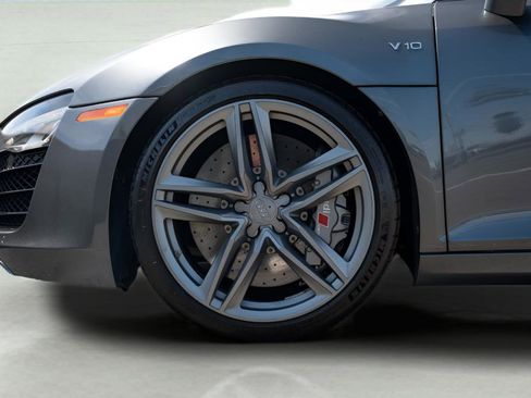 Used 2015 Audi R8 V10 AWD/4WD image 3