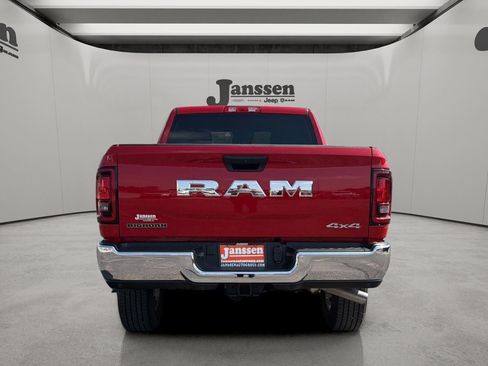 Used 2026 RAM 2500 Big Horn AWD/4WD image 3