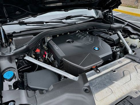 Used 2024 BMW X4 xDrive30i w/ Premium Package image 26