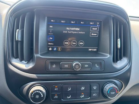 Used 2022 Chevrolet Colorado W/T w/ Custom Special Edition AWD/4WD image 19