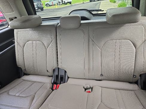 Used 2019 Ford Expedition Limited w/ Special Edition Package RWD image 36