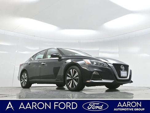Used 2022 Nissan Altima 2.5 SV image 3