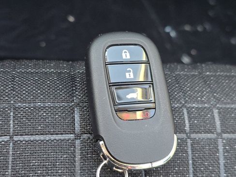 New 2026 Honda HR-V LX image 34