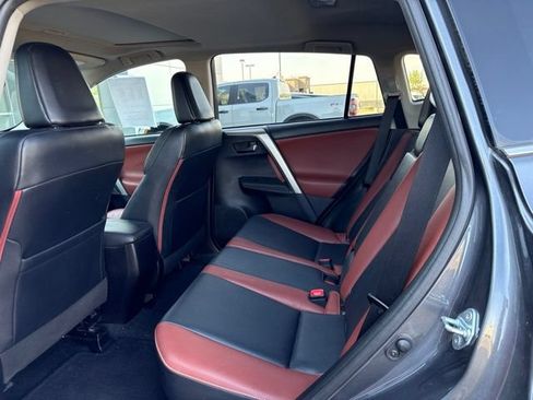 Used 2014 Toyota RAV4 Limited w/ Technology Package AWD/4WD image 13