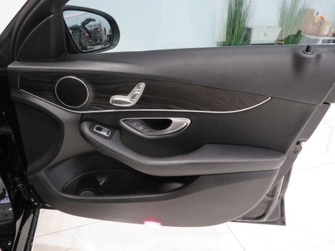 Used 2017 Mercedes-Benz C 300 Sedan image 22