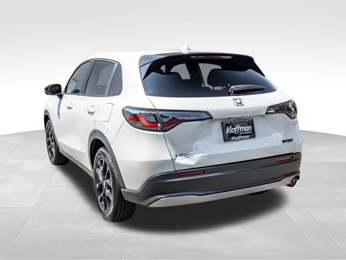 Used 2024 Honda HR-V Sport image 10
