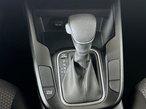 Used 2025 Kia Soul LX w/ LX Technology Package image 25