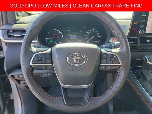 Used 2024 Toyota Sienna XSE w/ XSE Premium Package FWD image 25