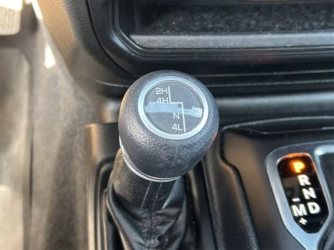 Used 2020 Jeep Wrangler Unlimited Sport S image 27