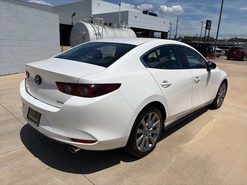 Used 2025 MAZDA MAZDA3 s FWD image 4