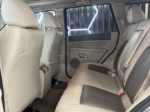 Used 2007 Jeep Grand Cherokee Limited image 41