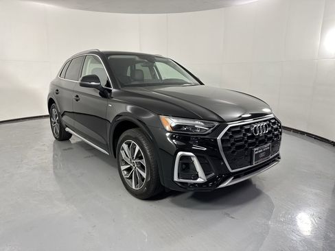 Certified 2023 Audi Q5 2.0T Premium Plus w/ Premium Plus Package AWD/4WD image 28