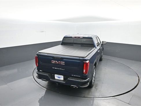 Used 2022 GMC Sierra 1500 Denali w/ Denali Reserve Package image 31