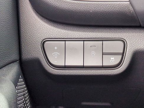 New 2026 Kia Seltos EX FWD image 18