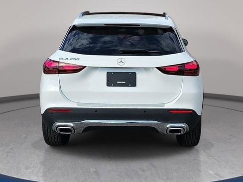 Used 2026 Mercedes-Benz GLA 250 image 7