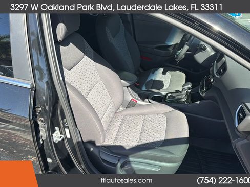 Used 2017 Hyundai Ioniq SEL w/ Tech Package 02 image 40