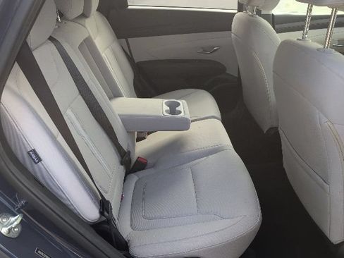 Used 2025 Hyundai Tucson SEL AWD/4WD image 14