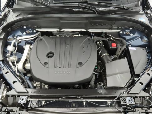 Used 2023 Volvo XC60 B5 Ultimate w/ Climate Package image 29