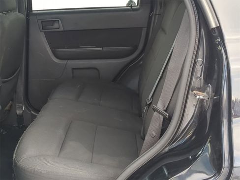 Used 2009 Ford Escape XLT image 19