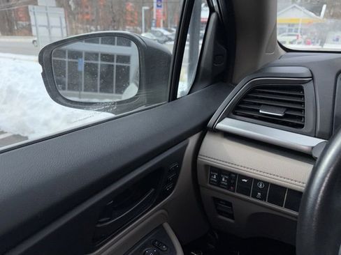 Used 2021 Honda Odyssey EX-L image 6