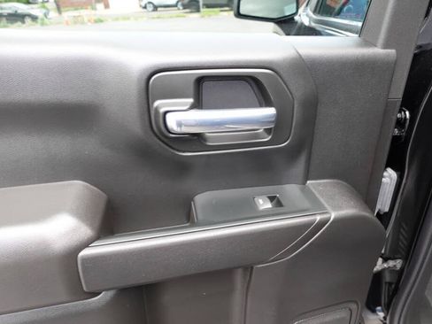 Used 2023 Chevrolet Silverado 1500 Custom AWD/4WD image 23