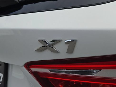Used 2018 BMW X1 xDrive28i AWD/4WD image 32