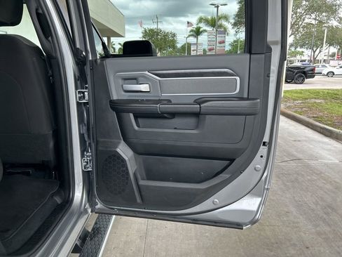 Used 2022 RAM 2500 Big Horn image 31