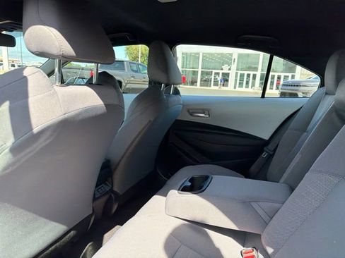 Certified 2024 Toyota Corolla SE FWD image 31