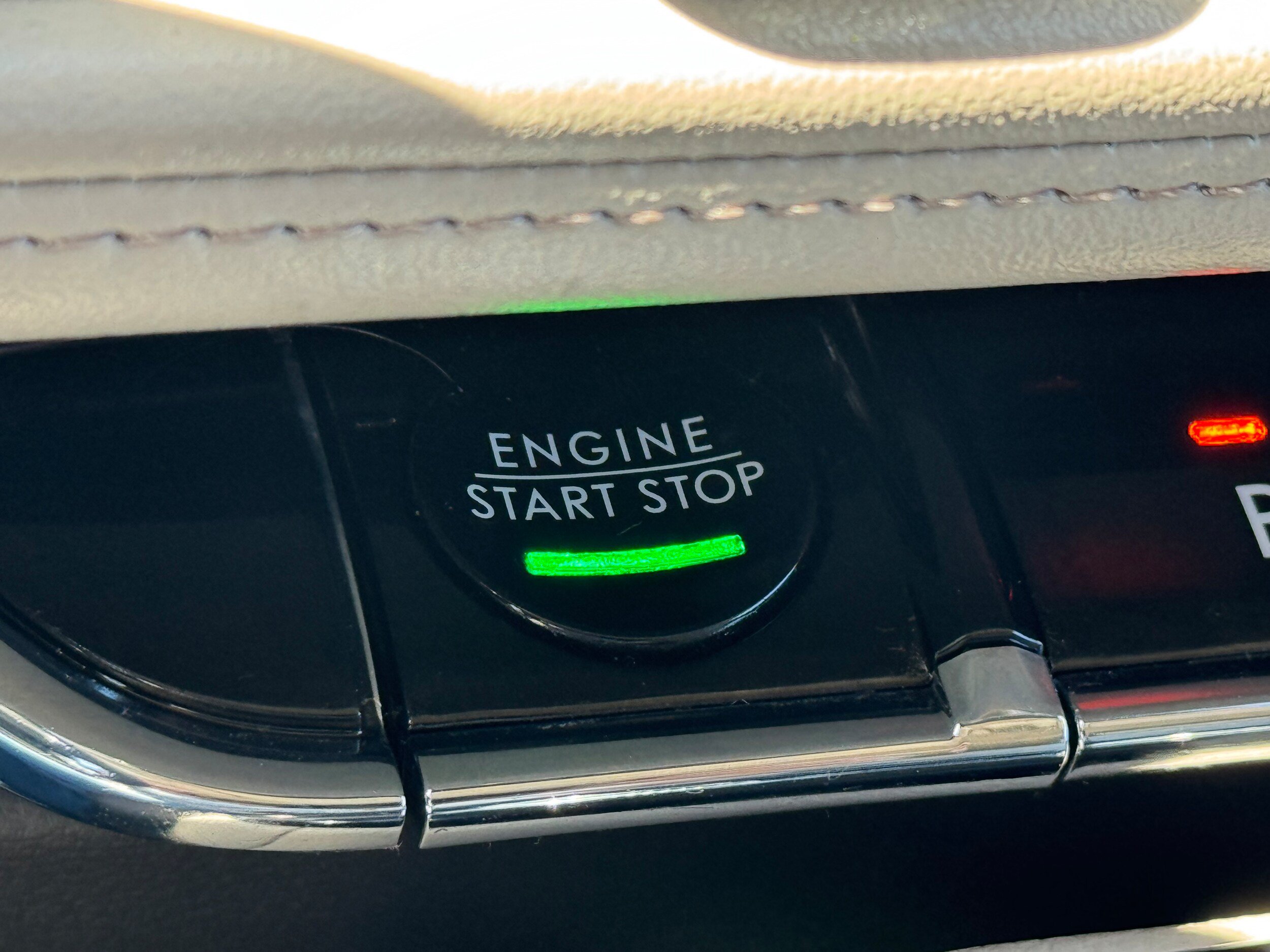 Used 2023 Lincoln Nautilus FWD image 19
