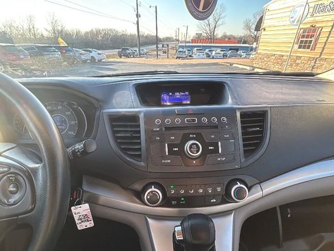 Used 2012 Honda CR-V LX image 29