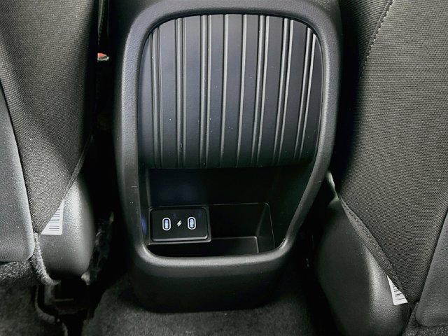 Used 2024 Hyundai Kona SE FWD image 12