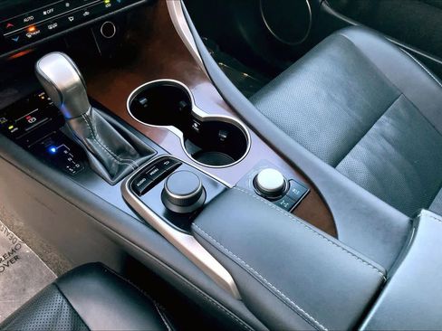 Used 2019 Lexus RX 350 AWD image 17