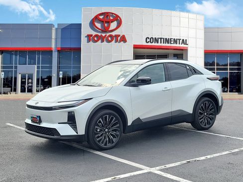 New 2026 Toyota C-HR AWD/4WD image 2