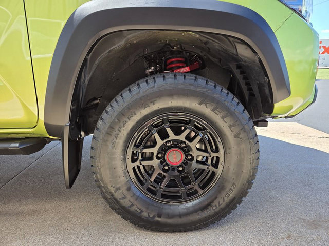 Used 2022 Toyota Tacoma TRD Pro AWD/4WD image 37