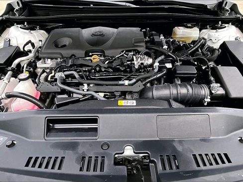 Certified 2022 Toyota Avalon Limited image 30