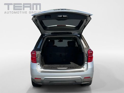 Used 2017 Chevrolet Equinox LT w/ Convenience Package FWD image 11