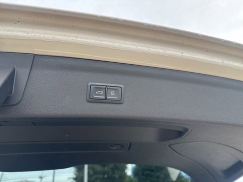 Used 2016 Audi Q3 2.0T Premium Plus image 12