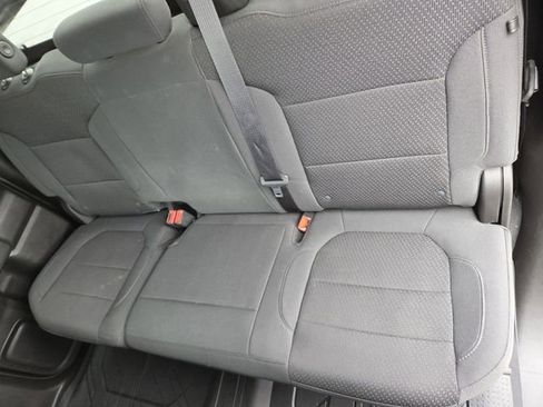 Used 2021 Chevrolet Silverado 1500 Custom image 24